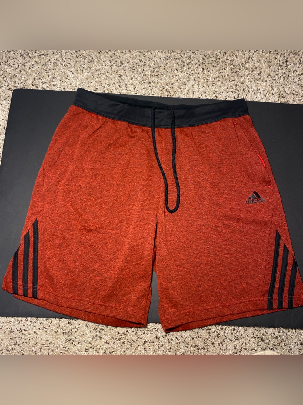 Adidas AEROREADY Men's Athletic Shorts Heathered Red Black 3-Stripes Large
